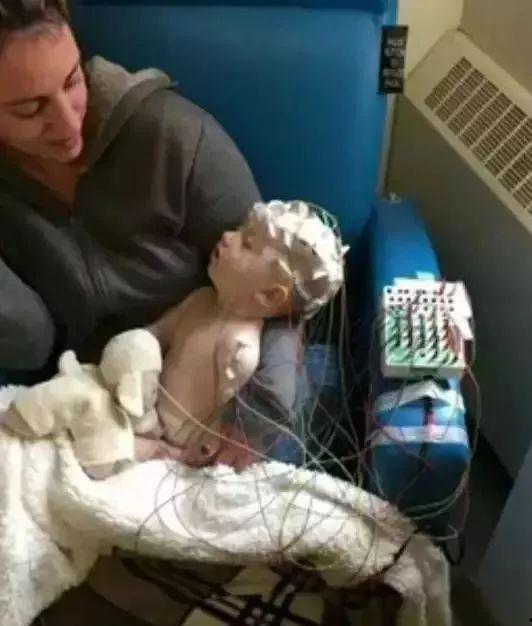 成人消食的动作视频讲解,轻松掌握成人健康养生技巧