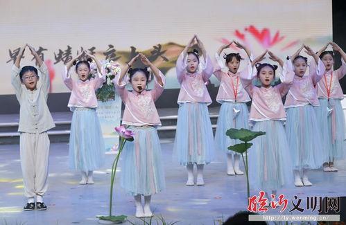 小池视频成人朗诵,成人世界的情感共鸣与心灵触动